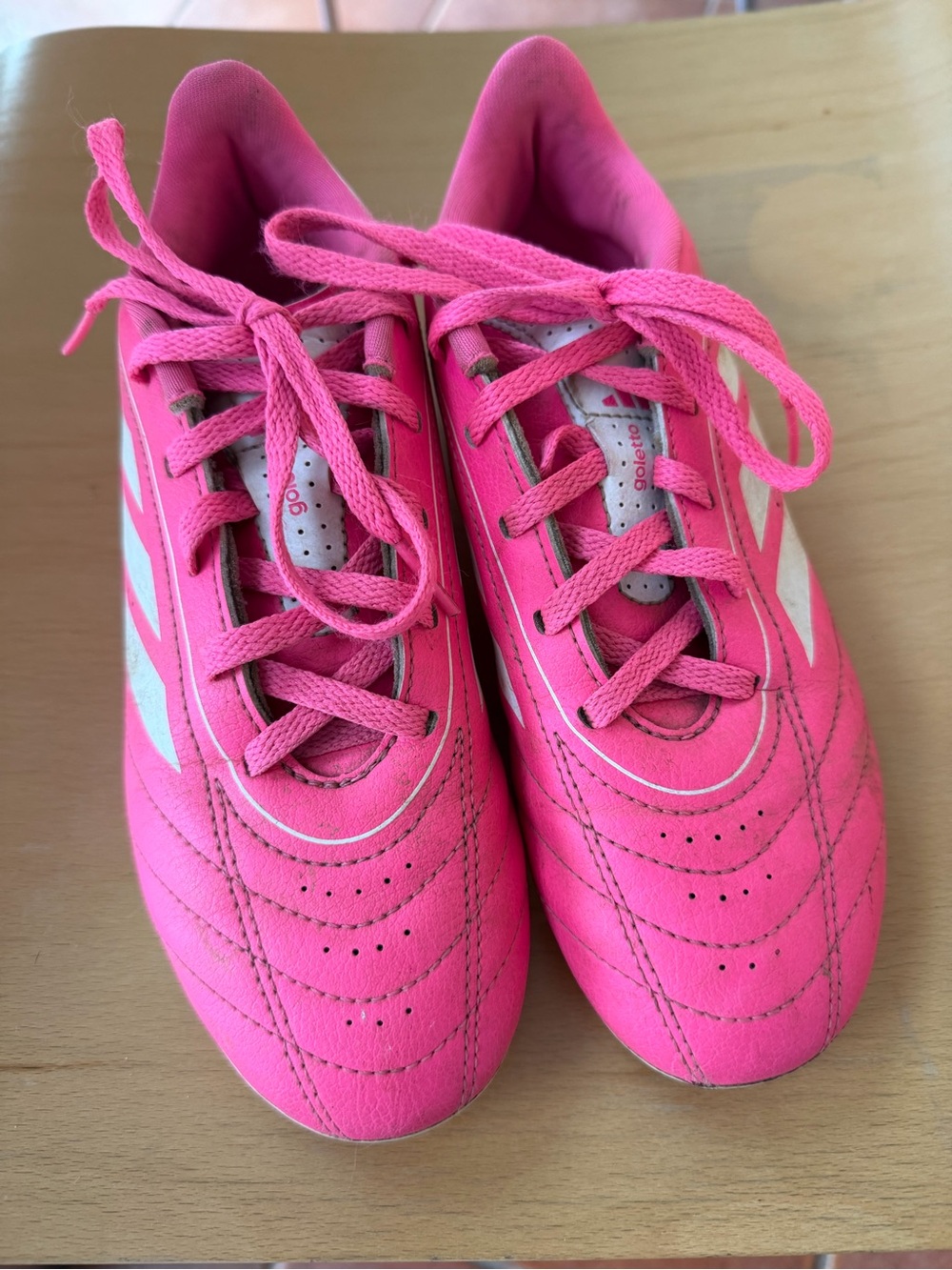 Adidas Kids Soccer Cleats (2.5) and Shin Guards (L)